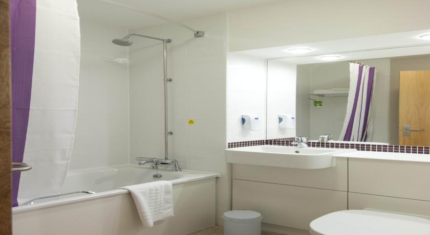 Premier Inn Uttoxeter Extérieur photo