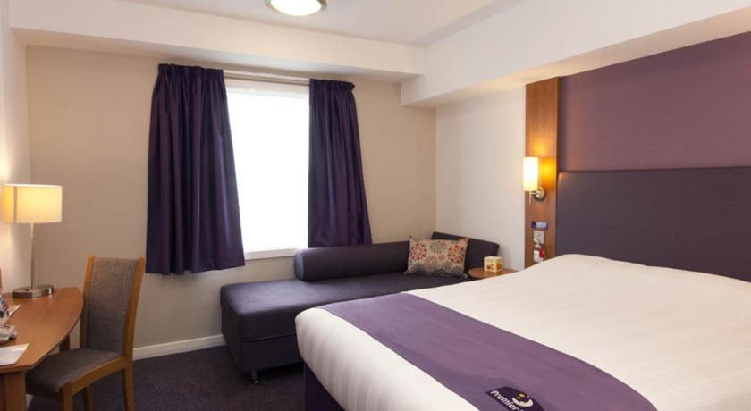 Premier Inn Uttoxeter Extérieur photo