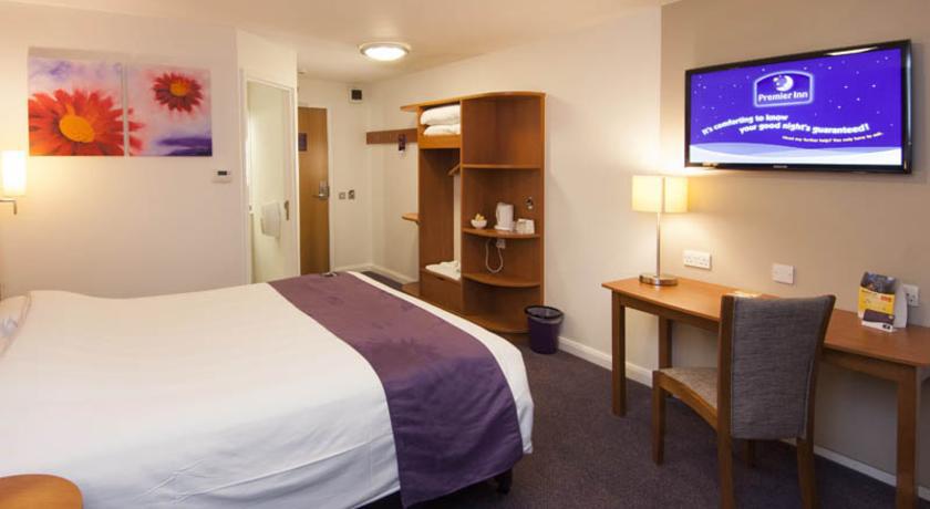 Premier Inn Uttoxeter Extérieur photo