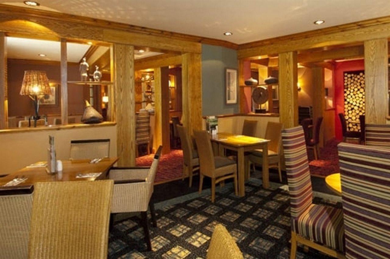 Premier Inn Uttoxeter Extérieur photo