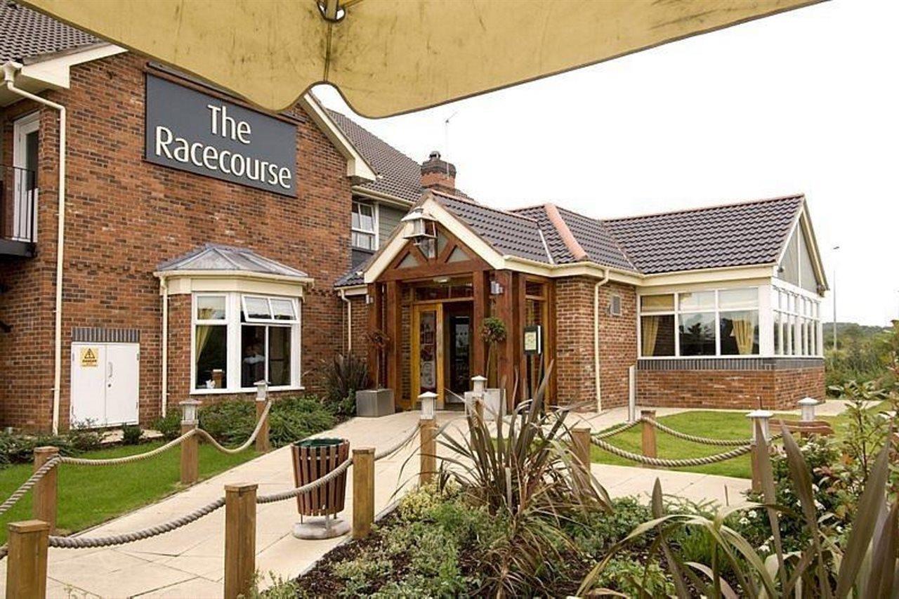 Premier Inn Uttoxeter Extérieur photo